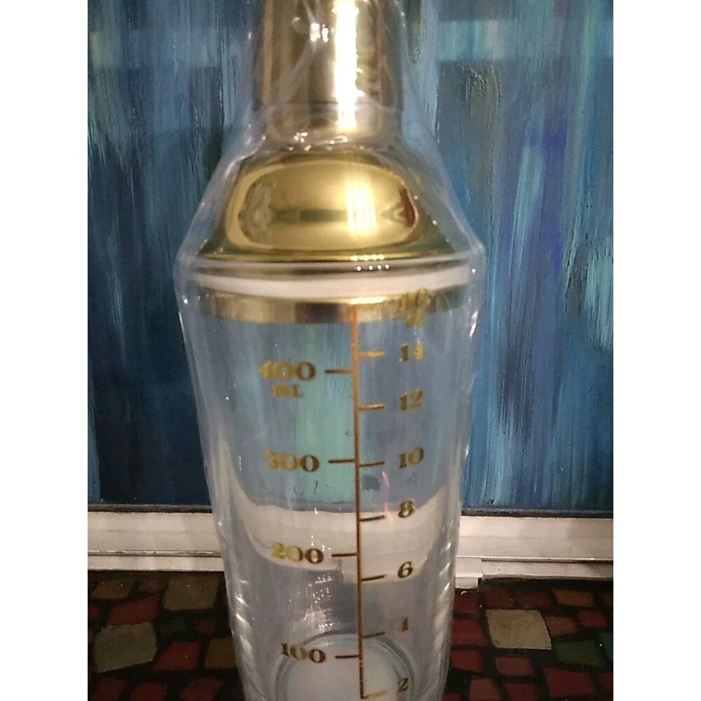 New Sealed Glass Cocktail Shaker Strainer Barware Holiday Party Lidded Martini